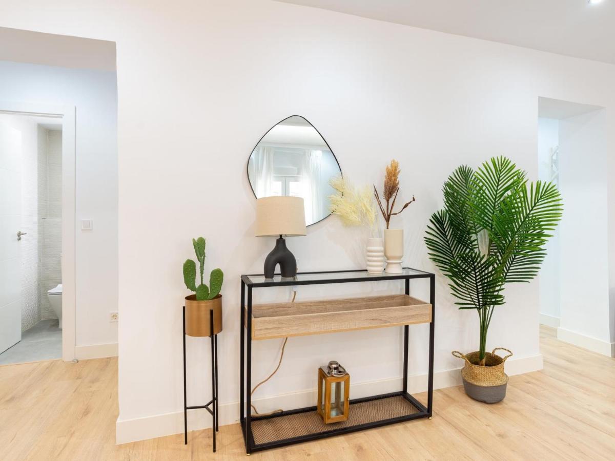 Gorgeous Renovated Apartment 2Br Ac مالقة المظهر الخارجي الصورة